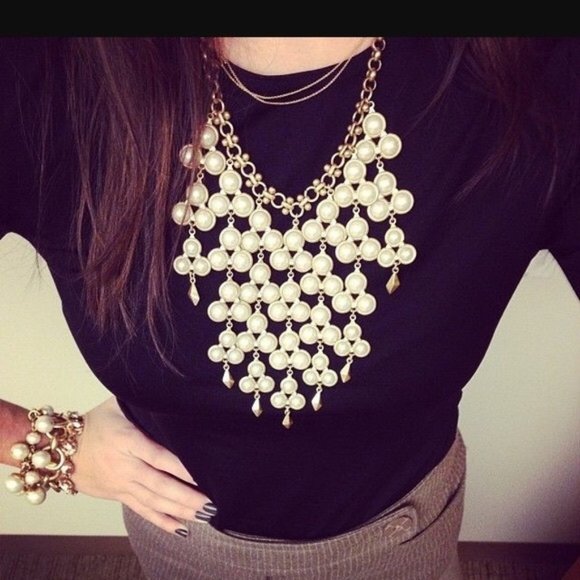 Stella & Dot | Daliah Pearl Drop Bib Necklace - Picture 4 of 15